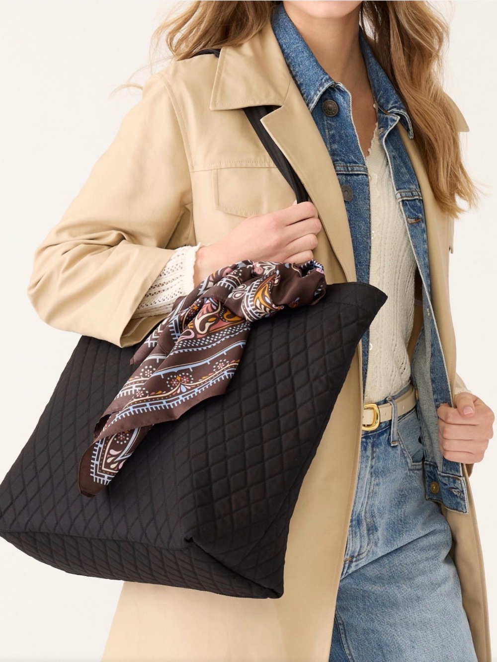 ✨Vera Bradley, the Original Zip Tote Bag✨